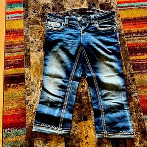 Rock revival jeans capris size 27.